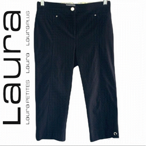 LAURA Petites Black Knee length Capris Size 8